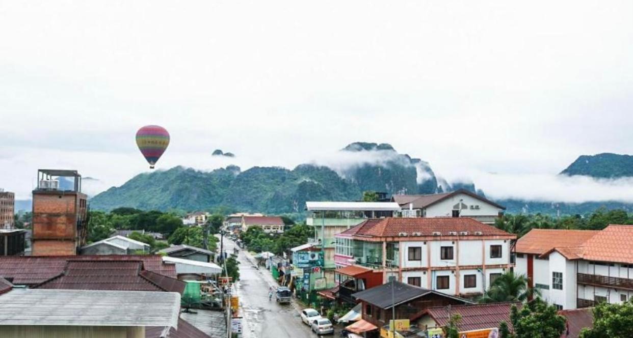 Vang Vieng Ruby Backpackers Hostel Eksteriør billede