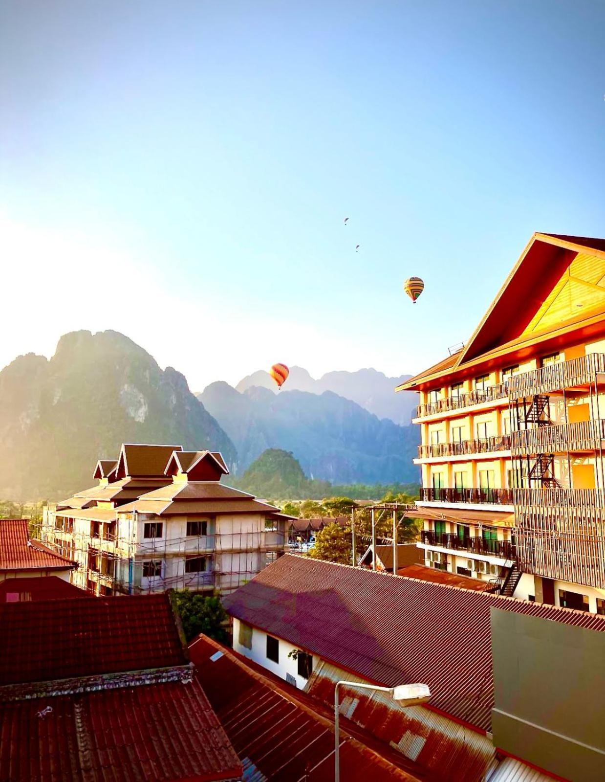 Vang Vieng Ruby Backpackers Hostel Eksteriør billede